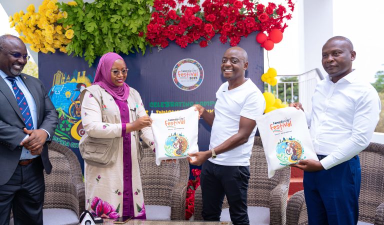 Dr. Hamis Kiggundu Donates UGX 200 Million to Kampala City Festival